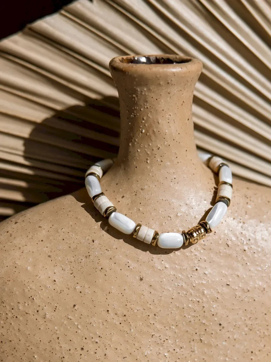 bracelet howlite et nacre en pierres naturelles