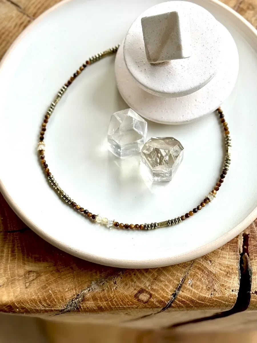 COLLIER OEIL DE TIGRE QUARTZ RUTILE CELESTE