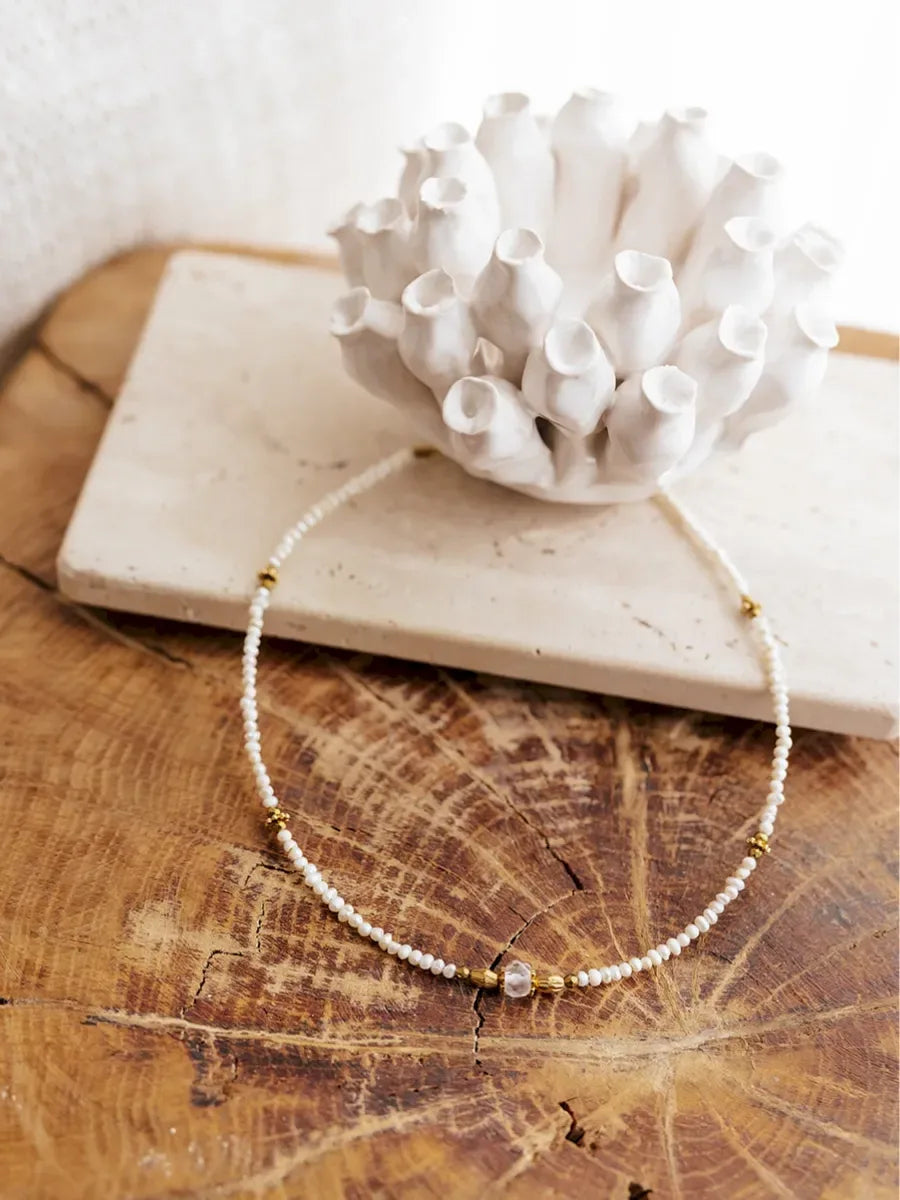 COLLIER PERLES D'EAU DOUCE CRISTAL DE ROCHE EMMI