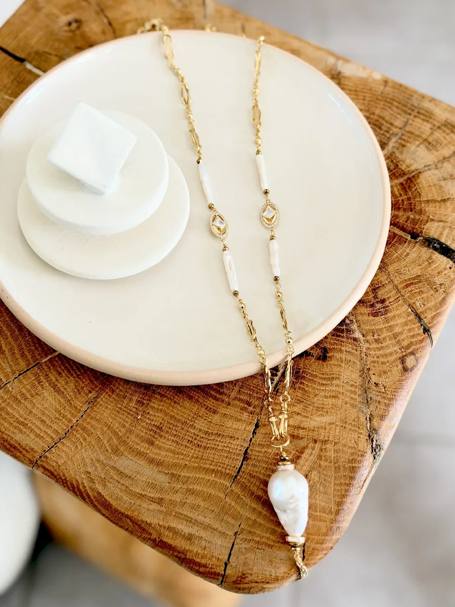 SAUTOIR CHAINE ET PERLES D'EAU DOUCE GATSBY