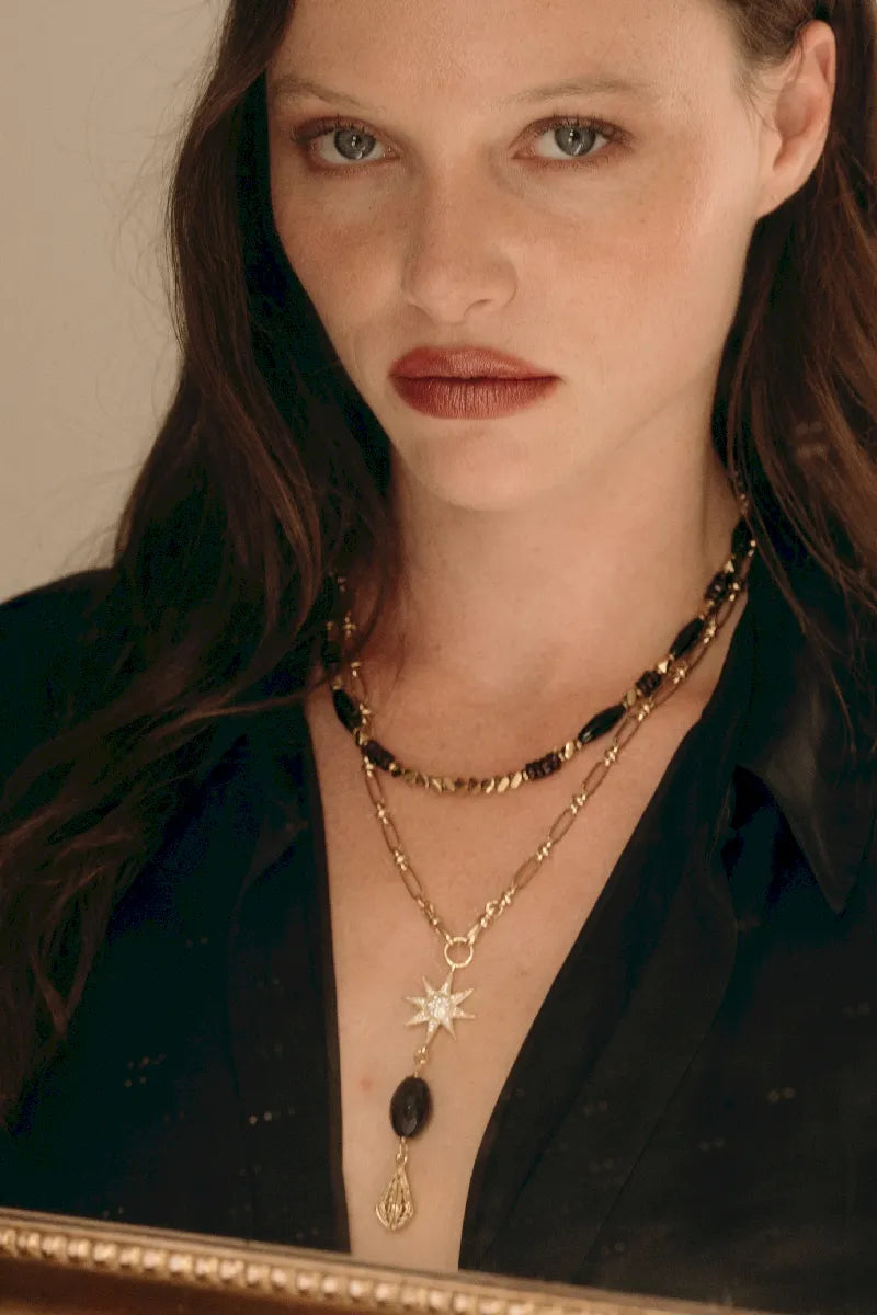 bijoux noirs et grenat en pierres naturelles rétro chic