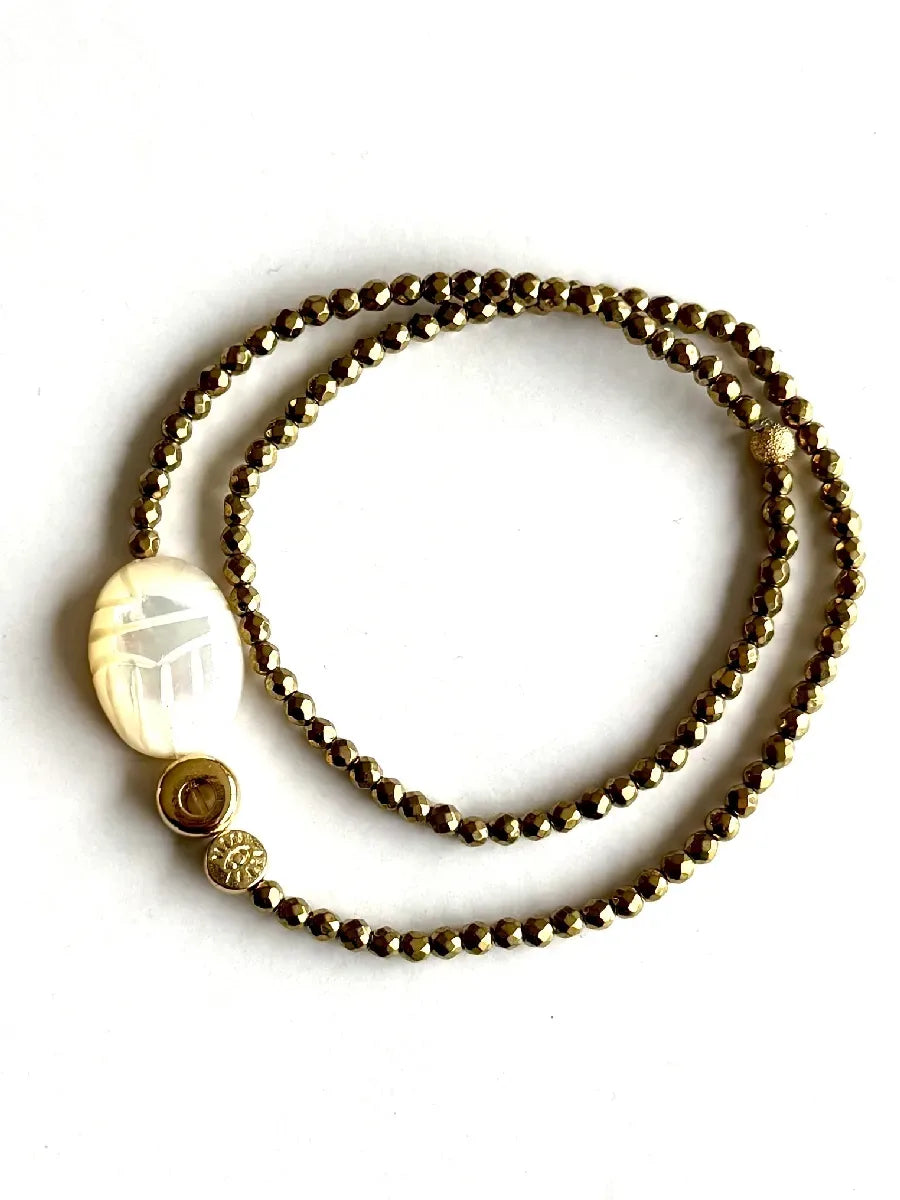 BRACELET scarabée double protection Nacre