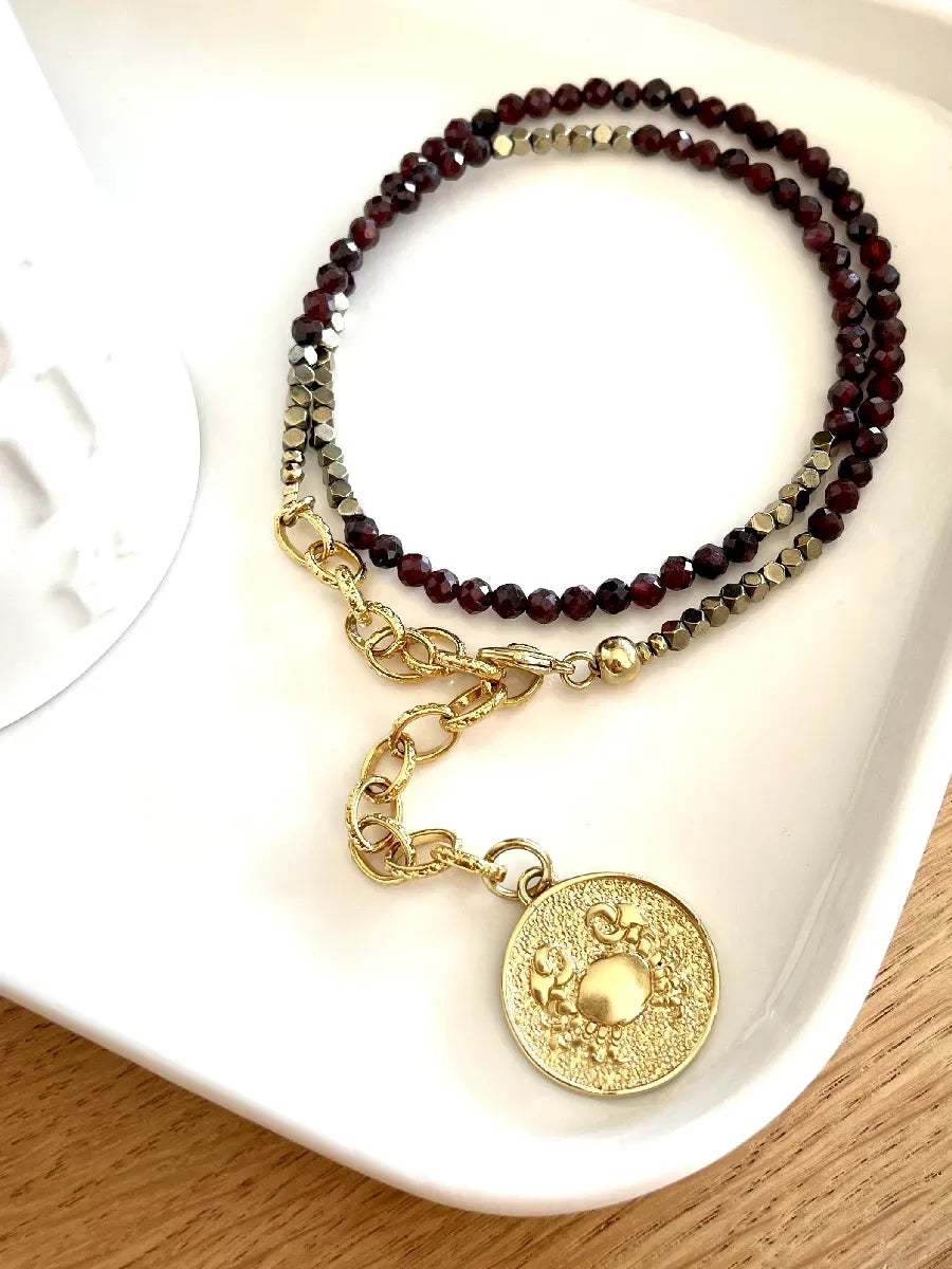 Collier en grenat, vue 4 - Paulette Quincaillerie