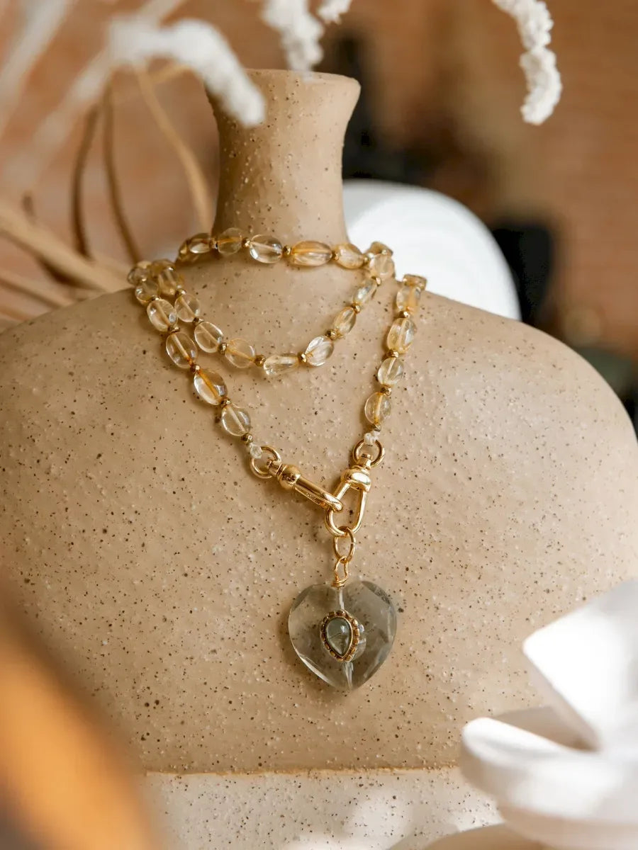sautoir citrine médaillon coeur