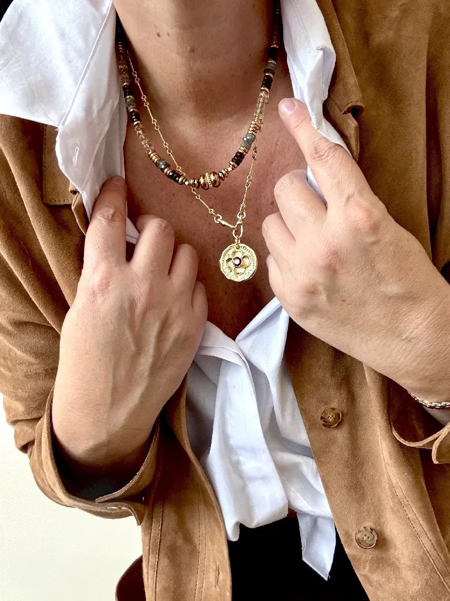 Collier en grenat, vue 5 - Paulette Quincaillerie