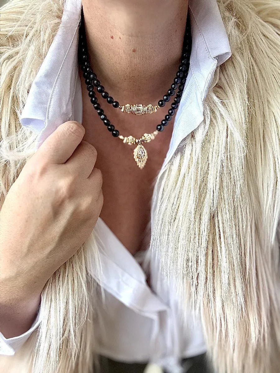 Collier en perle d'eau douce, vue 5 - Paulette Quincaillerie