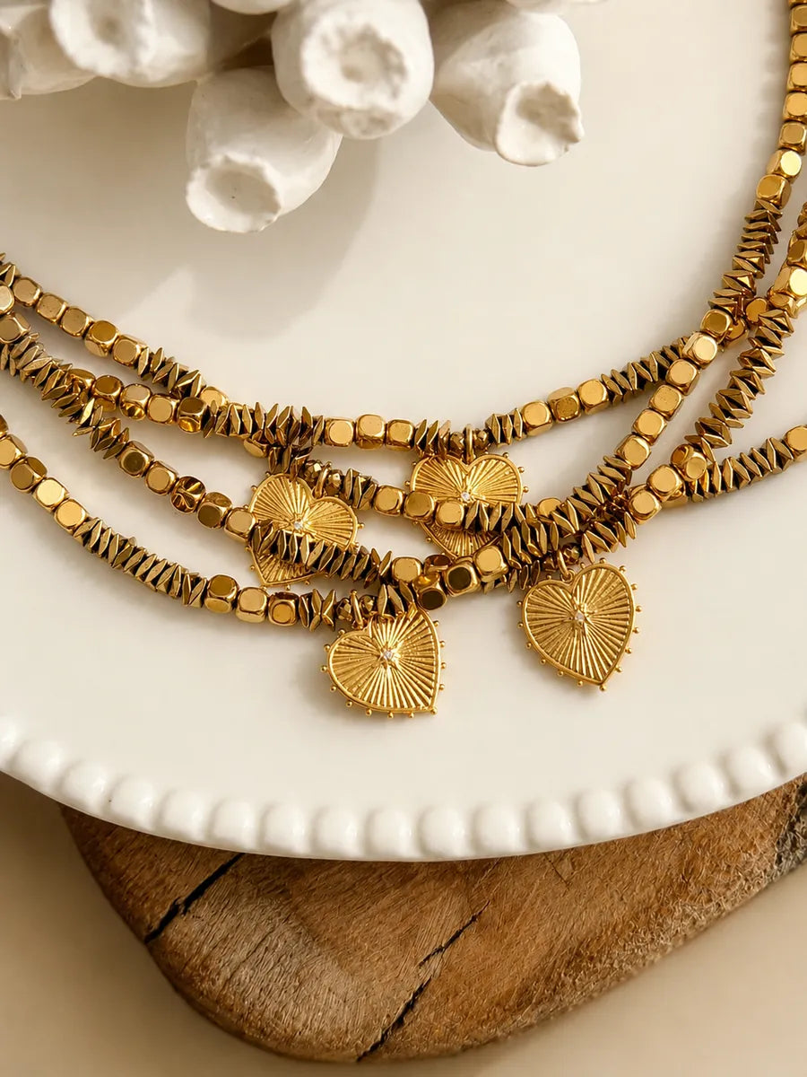 Collier en hématite, vue 3 - Paulette Quincaillerie