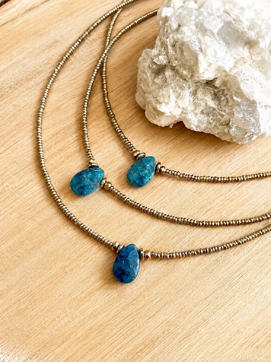 Collier en apatite, vue 3 - Paulette Quincaillerie