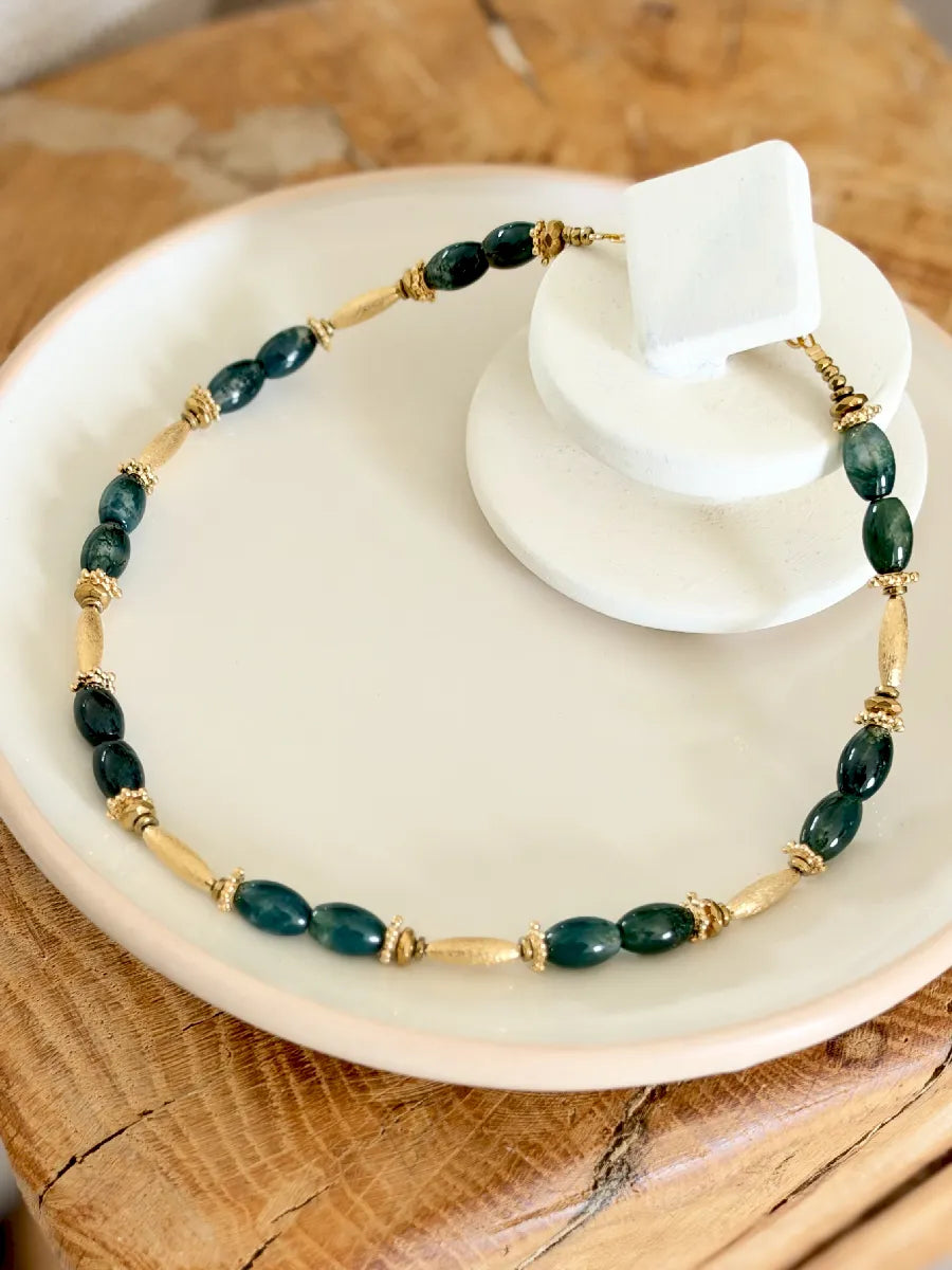 collier étrusque ancien - vert en agate mousse et or brossé