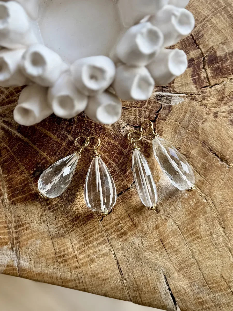 Pendentif en cristal de roche, vue 3 - Paulette Quincaillerie