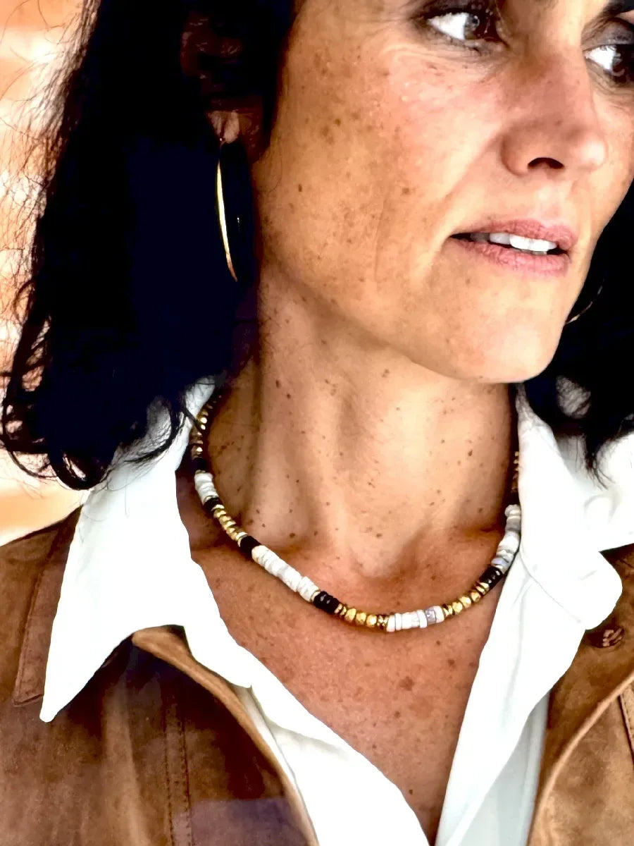 Collier en grenat, vue 2 - Paulette Quincaillerie