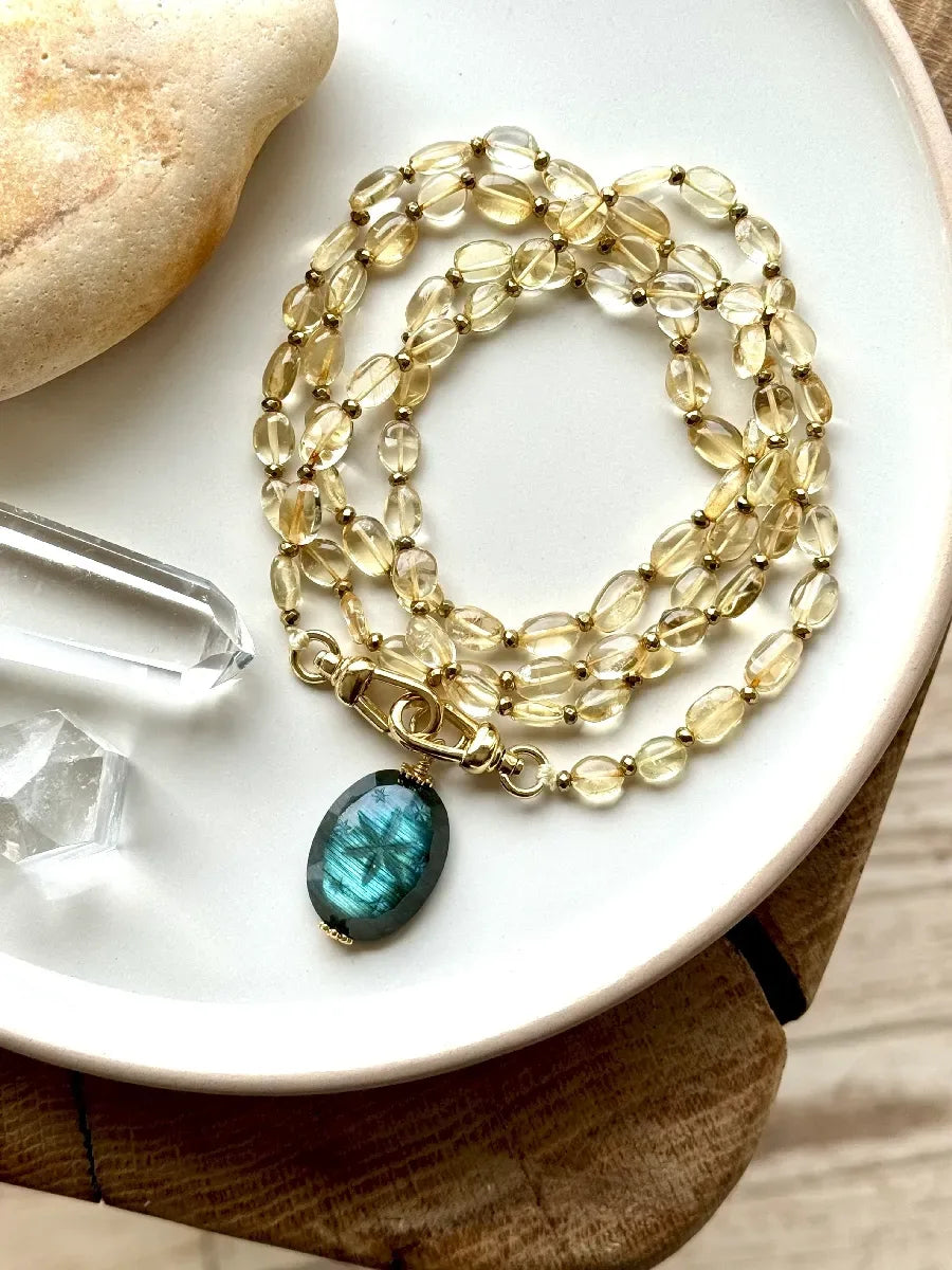 sautoir citrine et pendentif bonne étoile labradorite