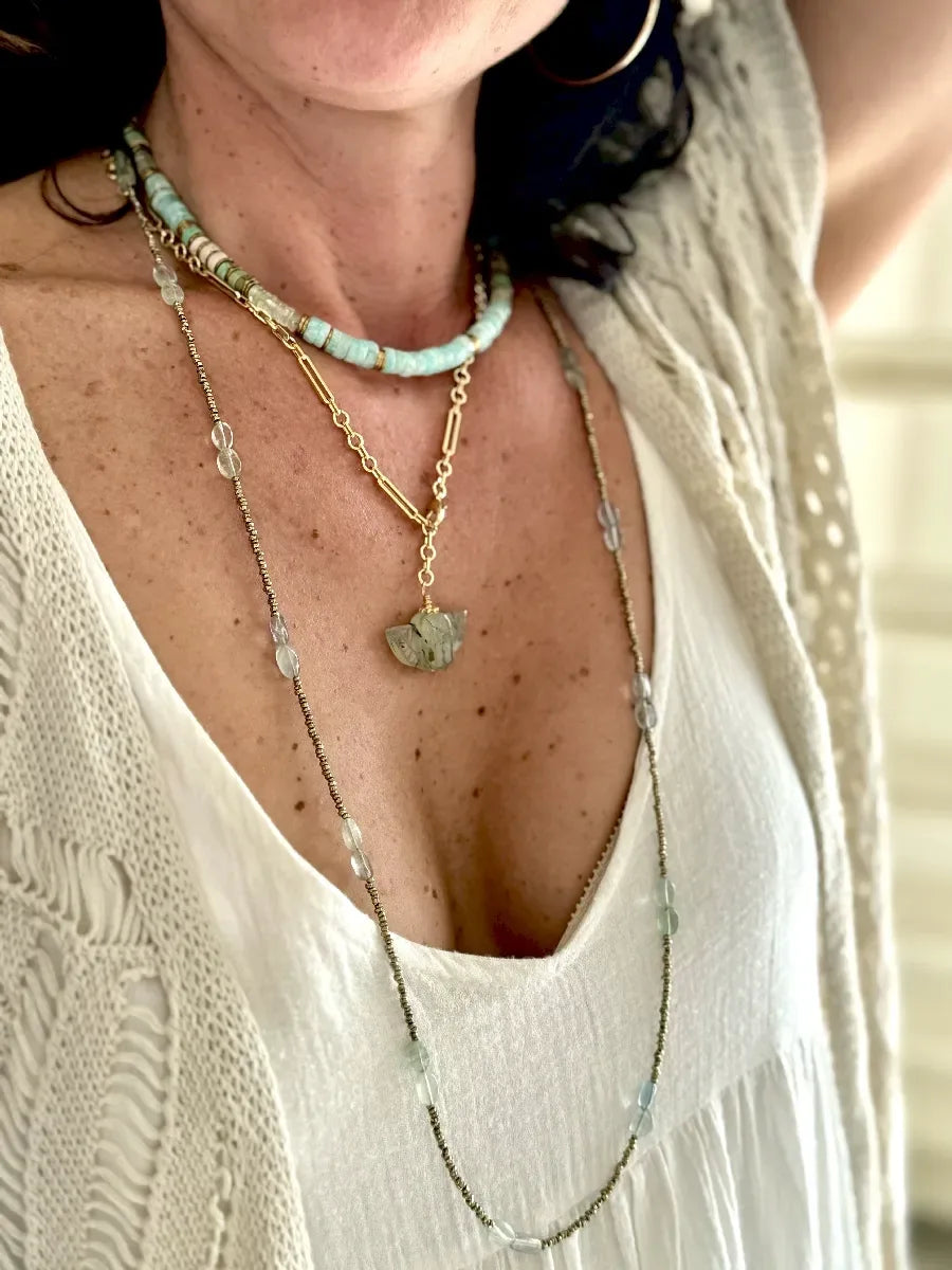 Collier, vue 2 - Paulette Quincaillerie