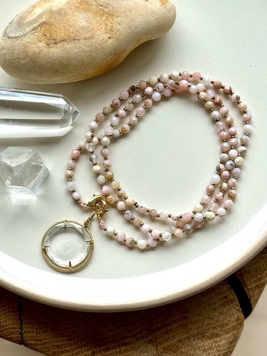 Sautoir en opale rose, vue 5 - Paulette Quincaillerie
