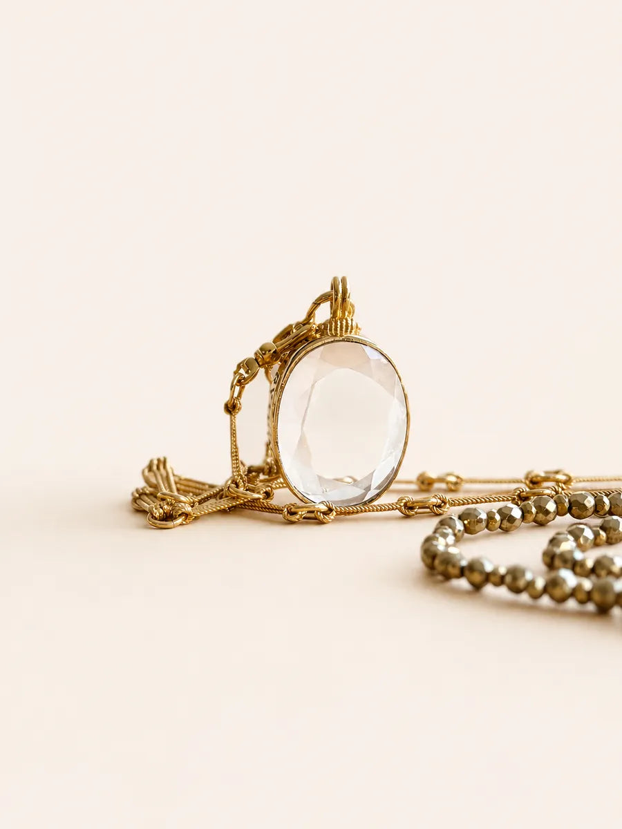 Médaillon en cristal de roche, vue 3 - Paulette Quincaillerie
