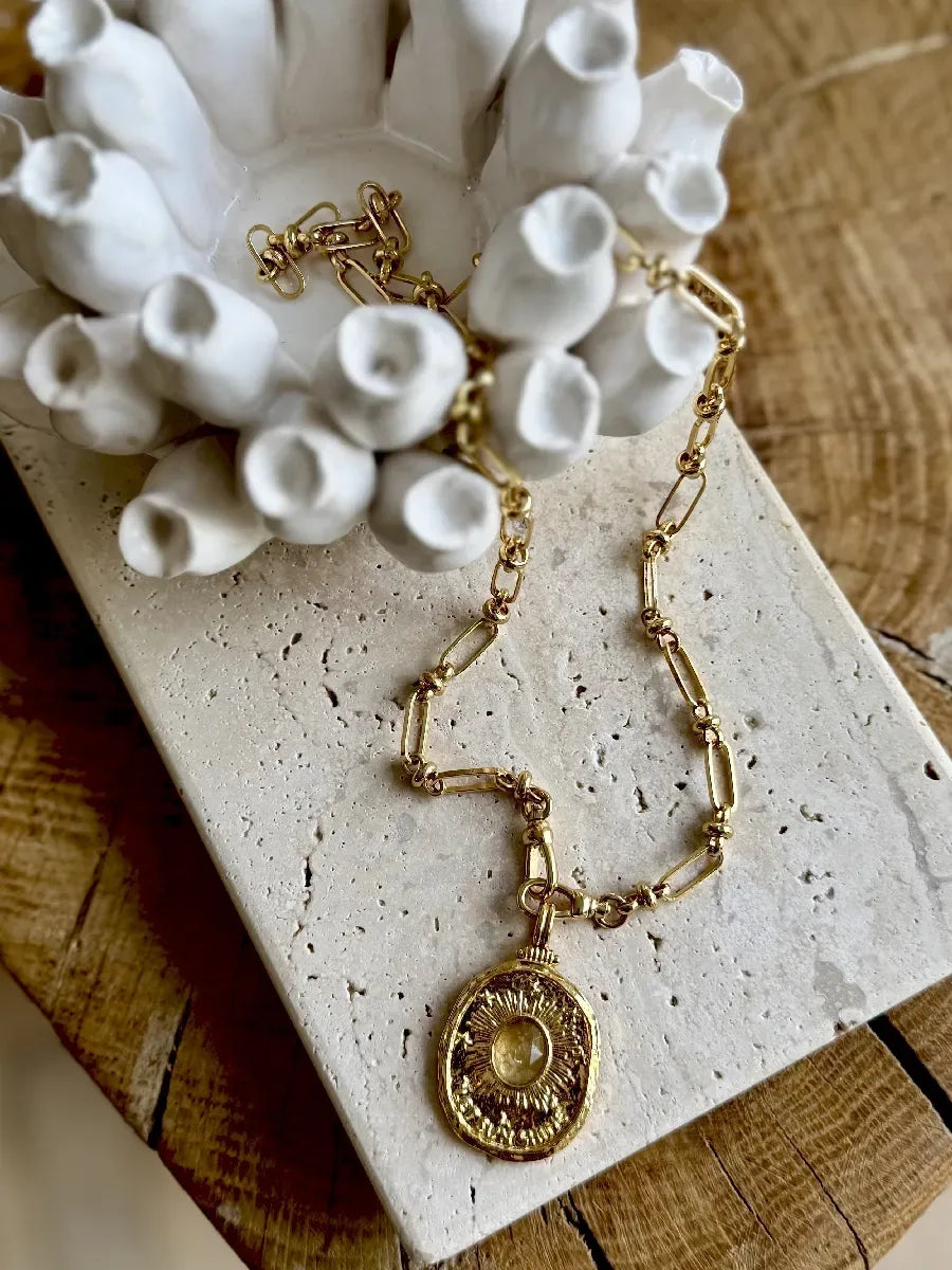 Collier, vue 4 - Paulette Quincaillerie