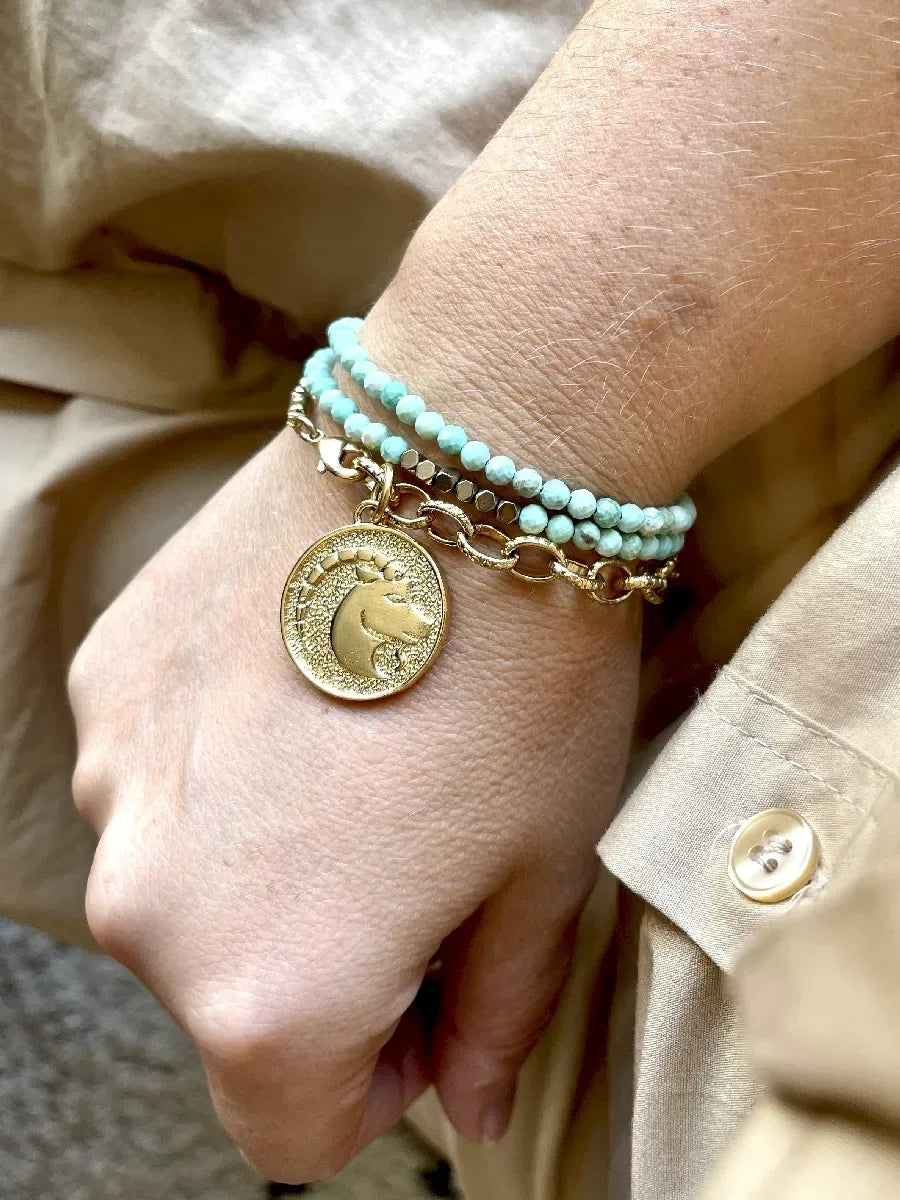 collier capricorne astro en turquoise et médaillon astro