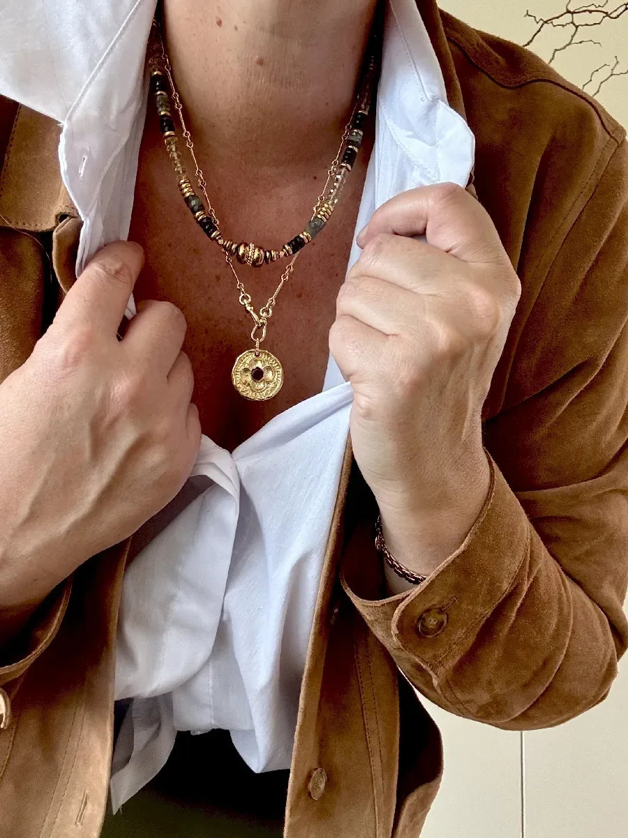 Collier en grenat, vue 6 - Paulette Quincaillerie