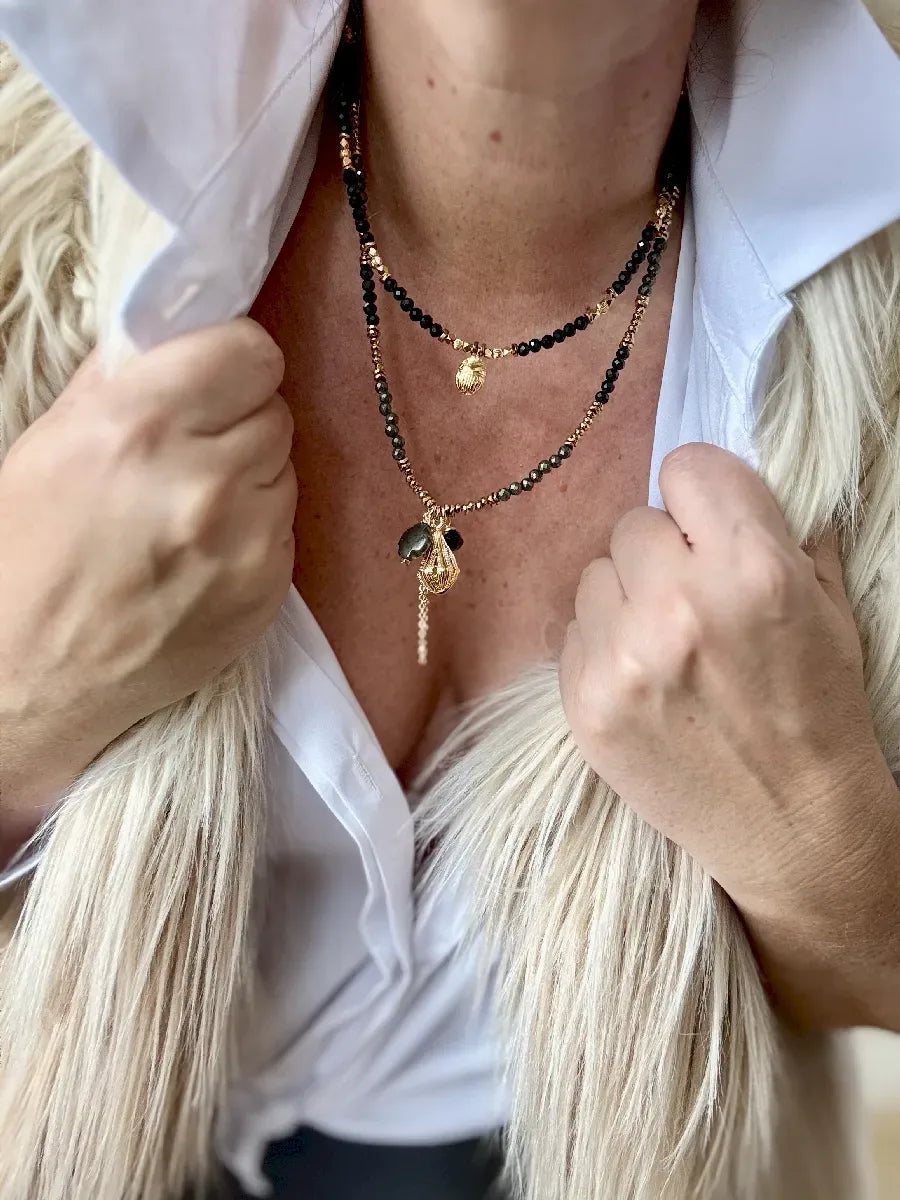 Collier en pyrite, vue 3 - Paulette Quincaillerie