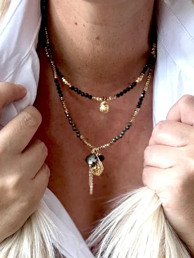 Collier en pyrite, vue 2 - Paulette Quincaillerie