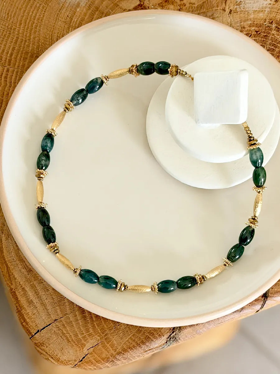 collier étrusque ancien - vert en agate mousse et or brossé
