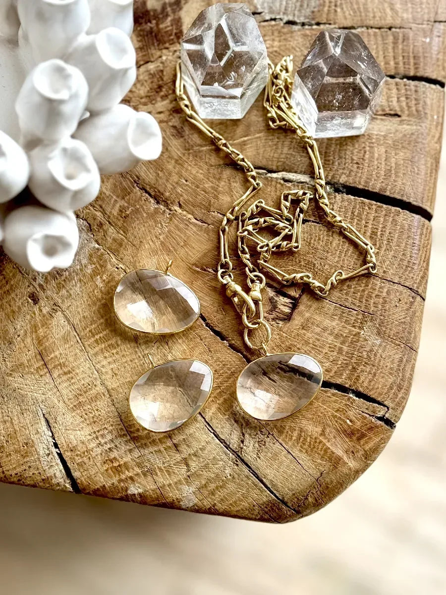 Collier, vue 2 - Paulette Quincaillerie