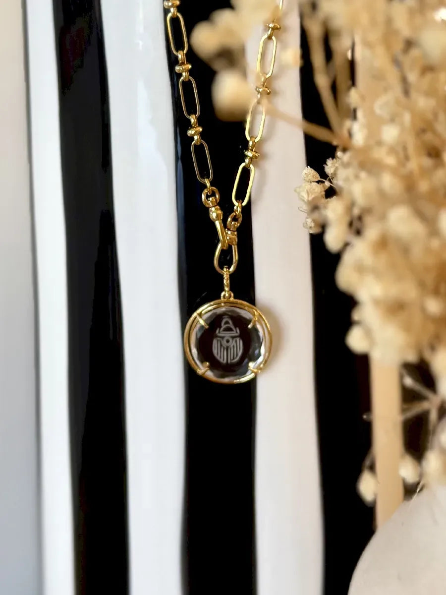 PENDENTIF MÉDAILLON CRISTAL DE ROCHE PAULETTE QUINCAILLERIE_8