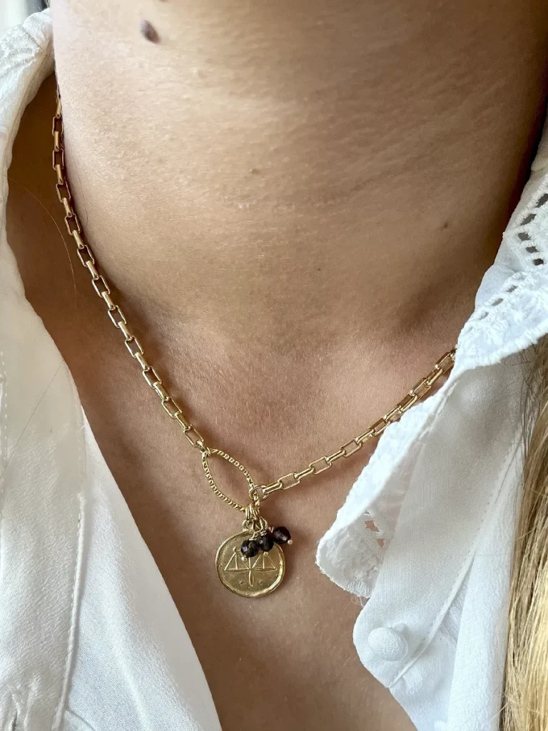 COLLIER VERSEAU CHAINE ET LAPIS LAZULI - Intuition et communication – Image 3