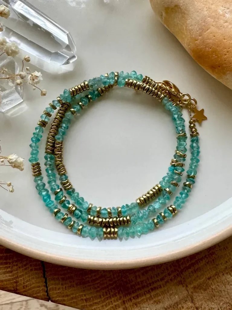 bracelet-apatite-bijoux-pierres-naturelles-lithotherapie-paulettequincaillerie-semi-precieuses_4 bracelet multitours en apatite