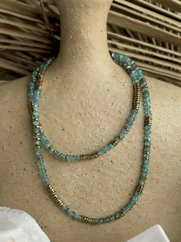 bracelet-apatite-multitours-bijoux-pierres-naturelles-lithotherapie-paulettequincaillerie-semi-precieuses_92 bracelet collier multitours en apatite