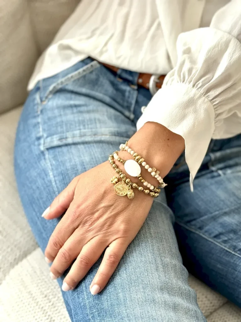 bijoux-bracelets-pierres-naturelles-paulettequincaillerie-boheme-creatrice-vintage-lithotherapie-francaise_16 bracelets bois fossile