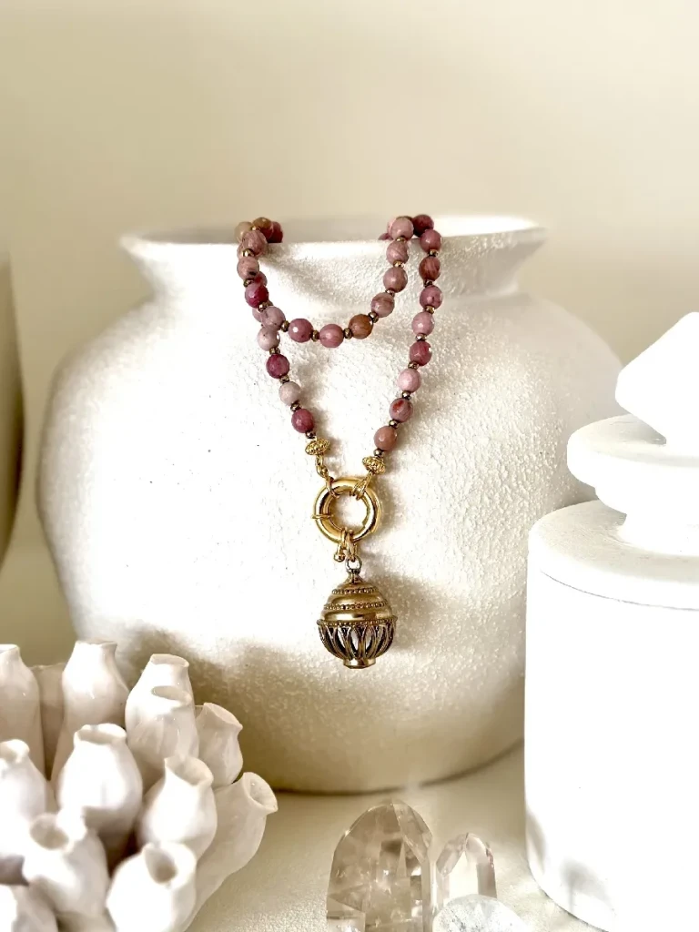 pendentif-bijoux-paulettequincaillerie-pierres-naturelles-lithotherapie_25