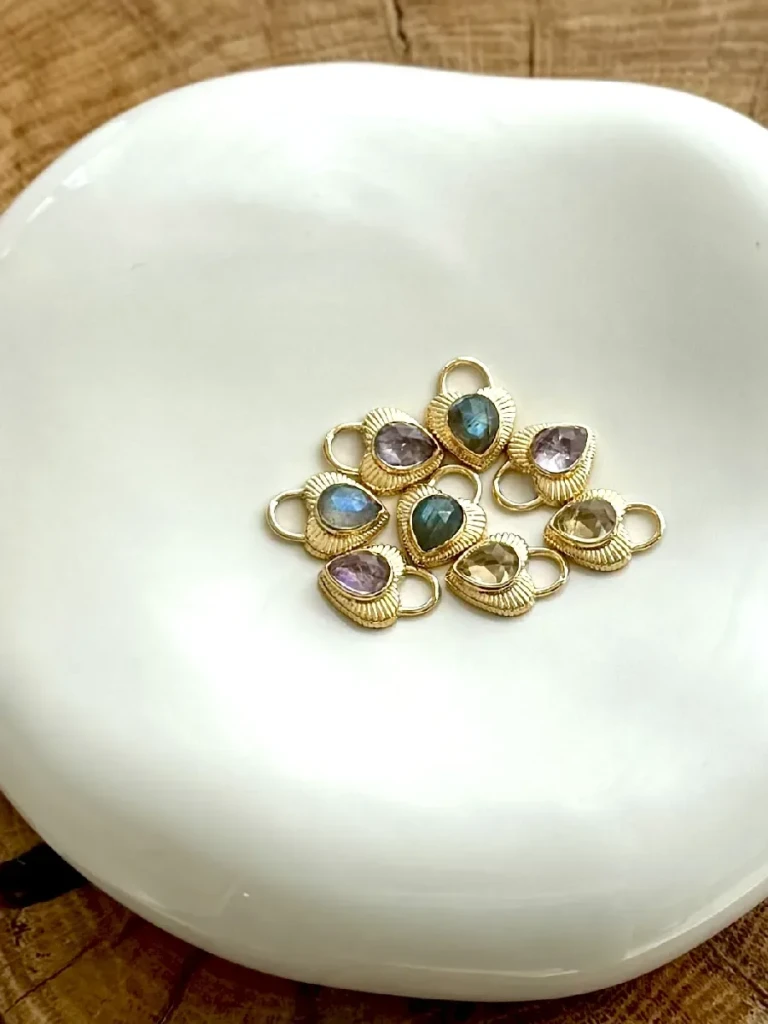 pendentifs-charm-eden medaillon-pierres-natruelles-_19
